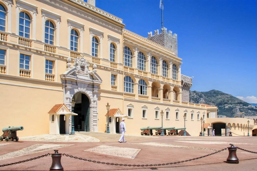 Your Guide to Monaco Grand Prix 2024, photo 5, Smart Yachts