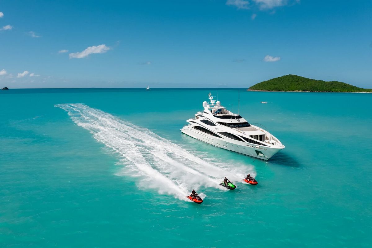 "AFRICA I", a 2010 Benetti 47m motor yacht for charter, aerial