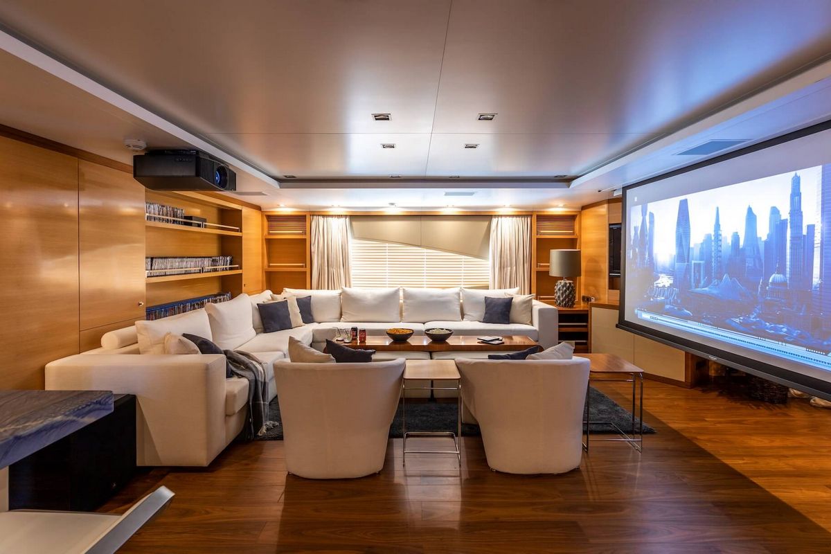 "AFRICA I", a 2010 Benetti 47m motor yacht for charter, skylounge