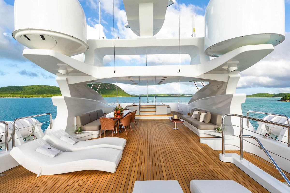 "AFRICA I", a 2010 Benetti 47m motor yacht for charter, sundeck