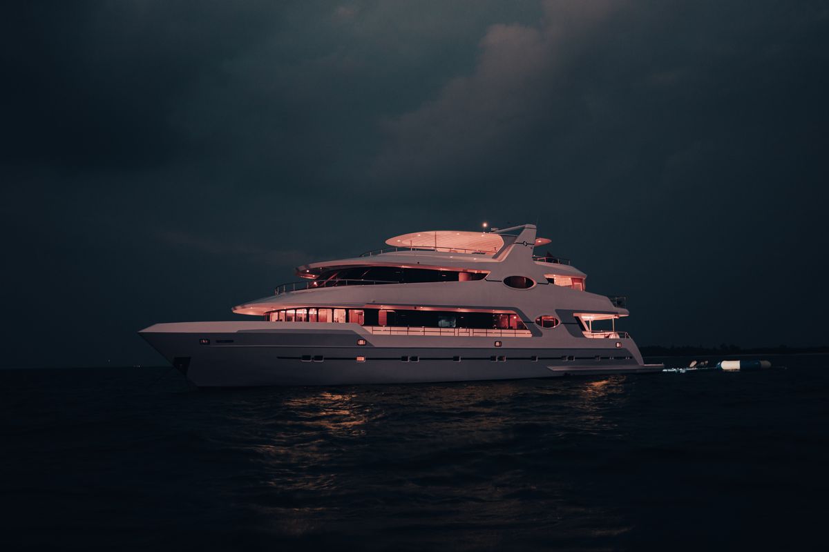 "ALICE", a 2019 Salted Fiber Works 31.26m motor yacht for charter, night