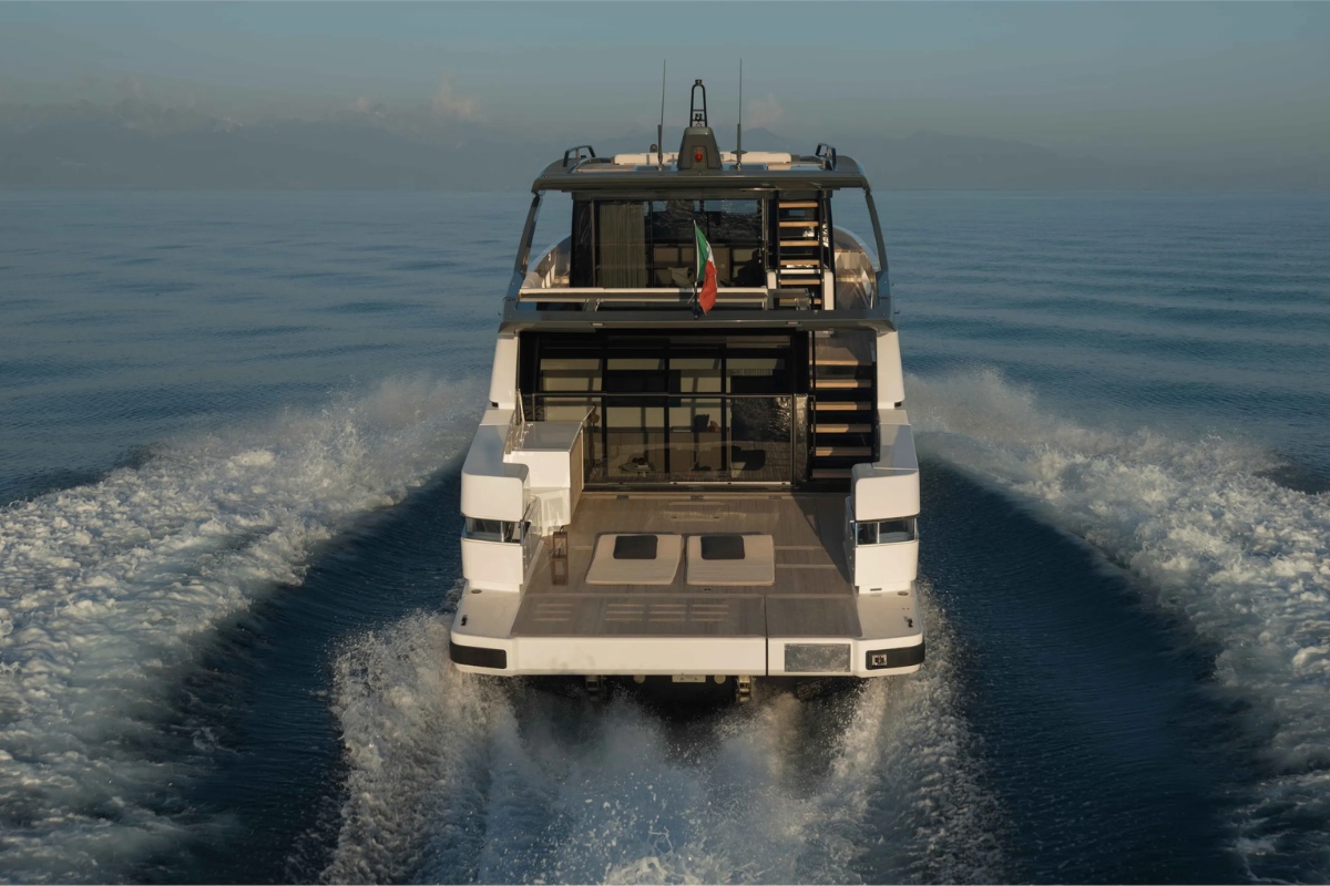 BGX 73, a 2023 Bluegame 22.67m motor yacht for sale, stern
