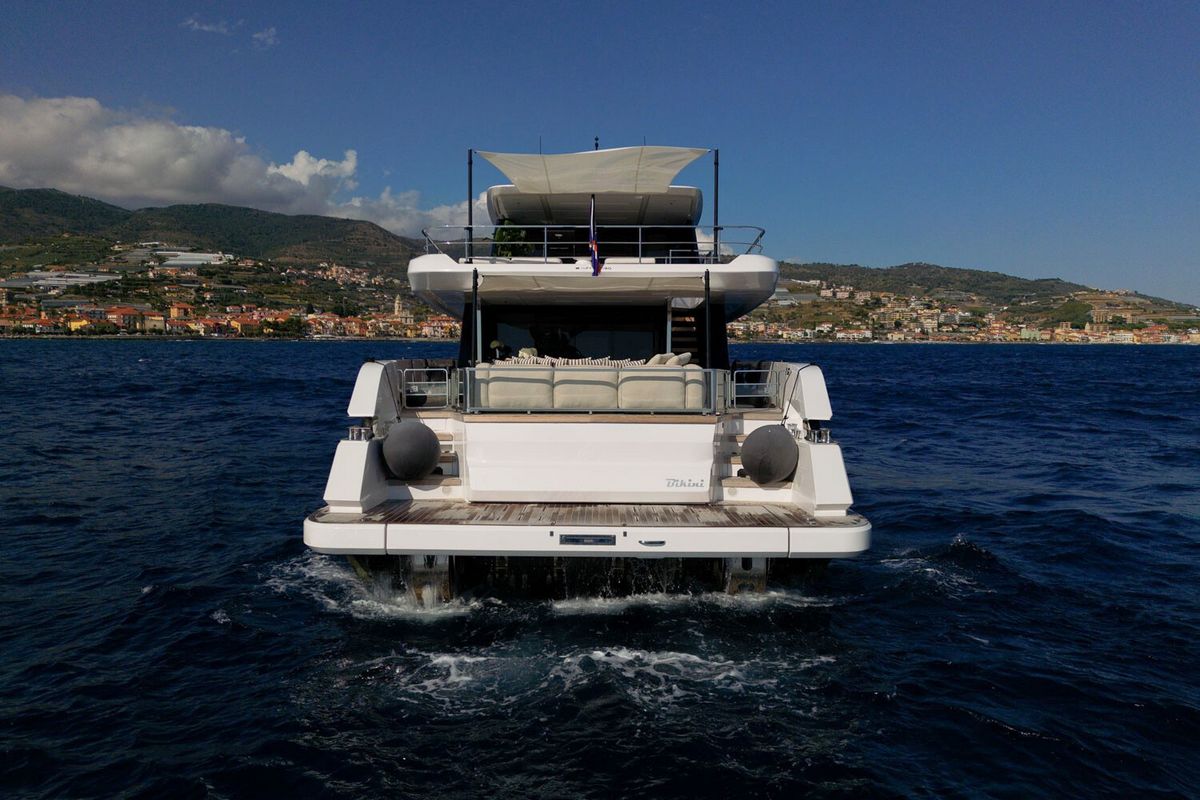 FERRETTI INFYNITO 90, a 2025 Ferretti Yachts 26.52m motor yacht for sale, stern