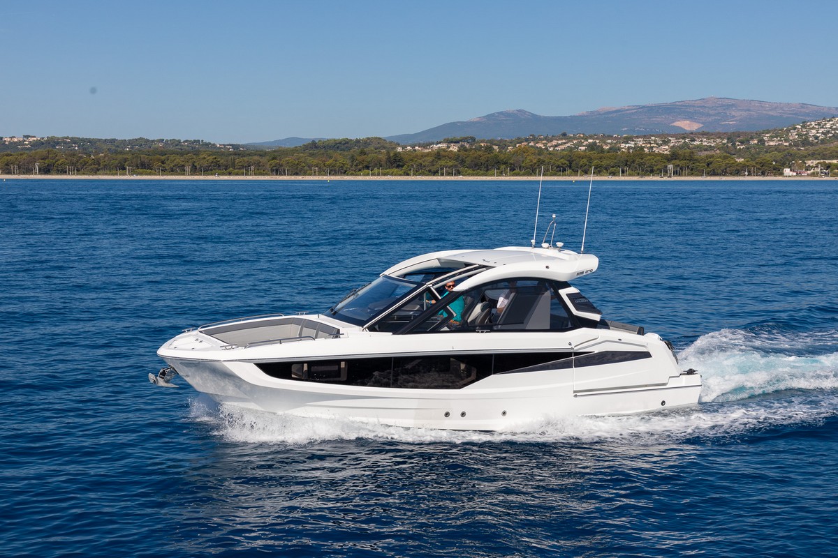 GALEON 335 GTO, a 2027 Galeon 9.99m boat for sale, running
