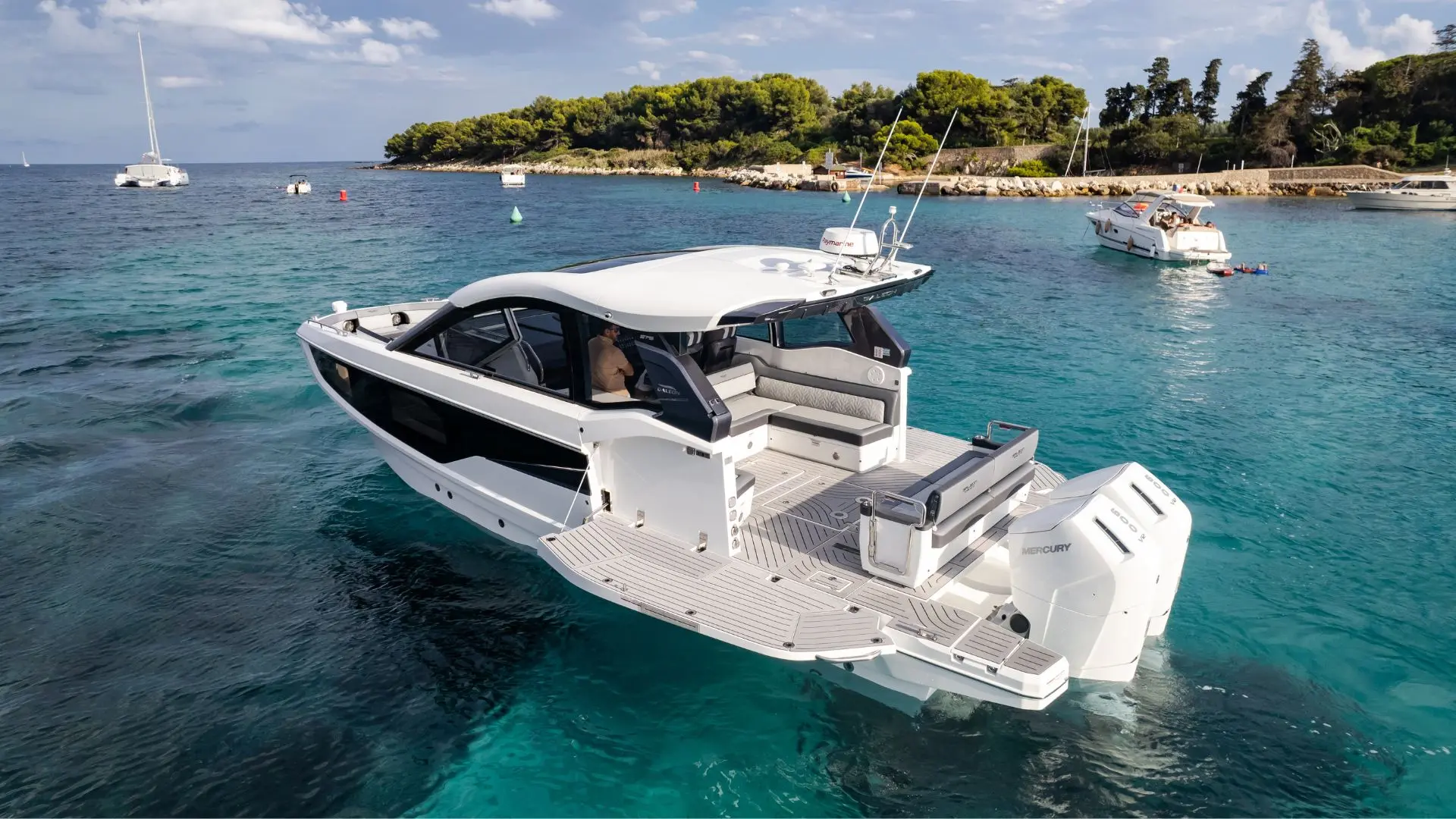 Galeon 375 GTO, a 2027 Galeon 11.5m boat for sale, stern