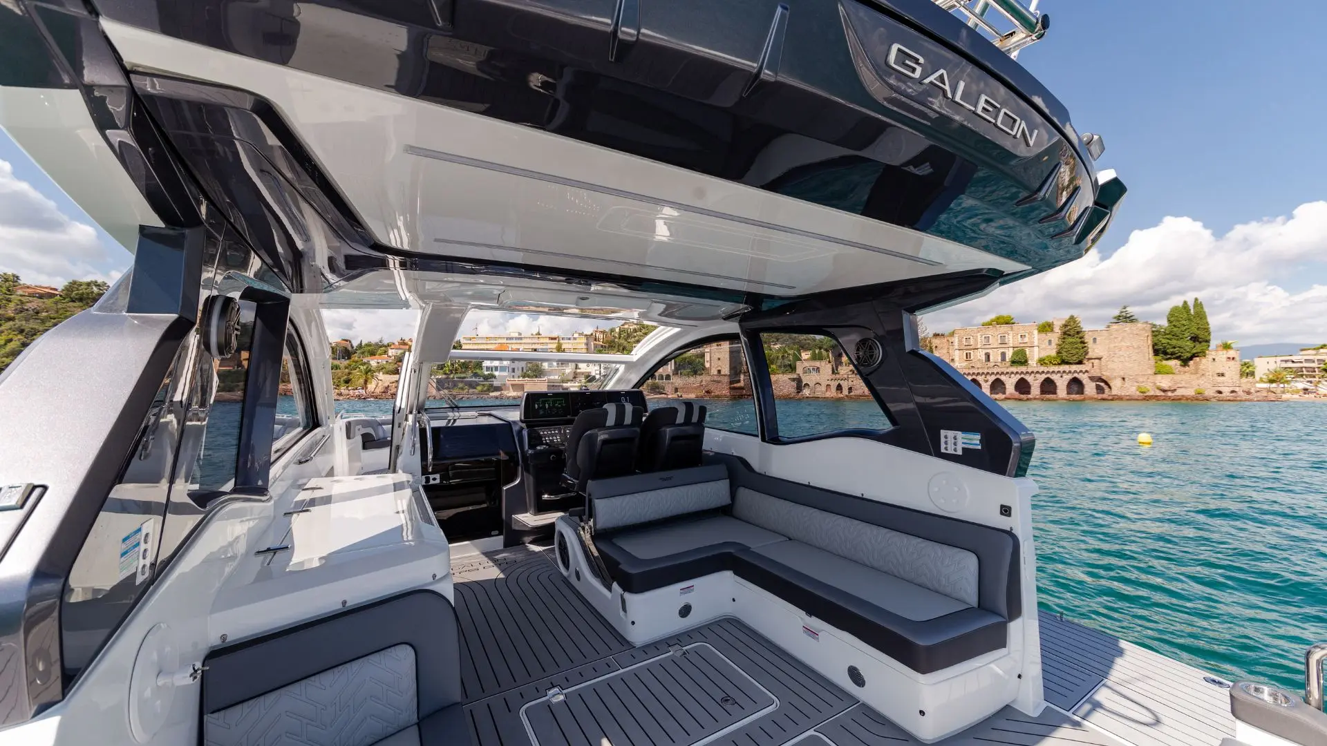 Galeon 375 GTO, a 2027 Galeon 11.5m boat for sale, cockpit