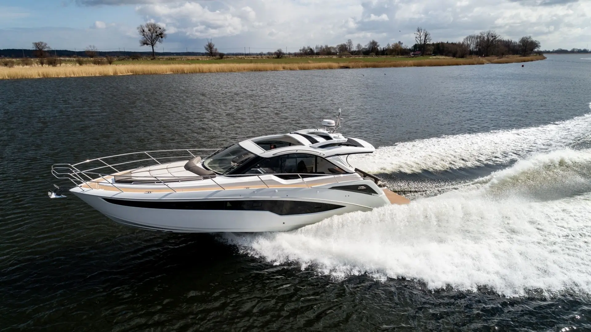 GALEON 405 HTS, a 2027 Galeon 13.46m motor yacht for sale, running
