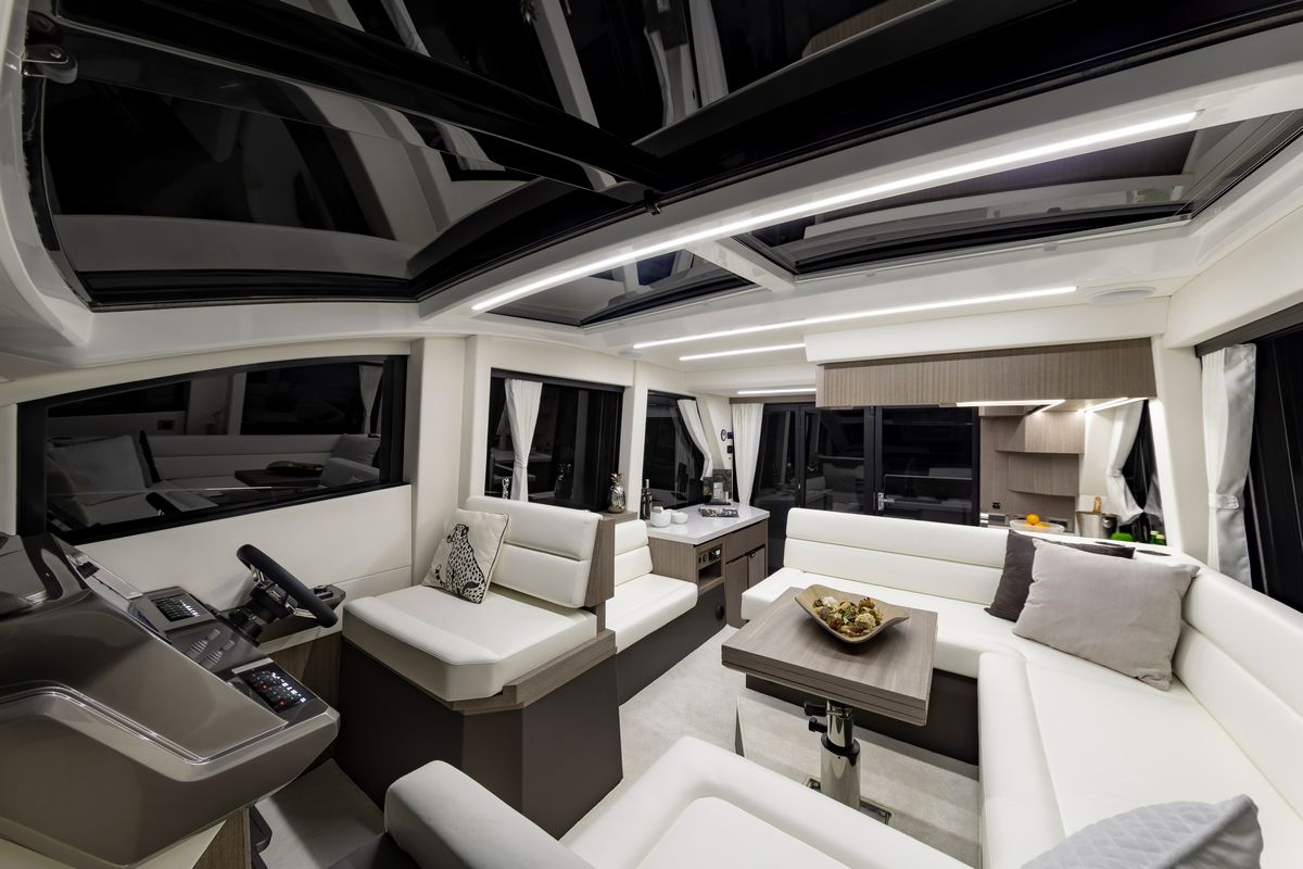GALEON 470 SKY, a 2027 Galeon 14.35m motor yacht for sale, main salon