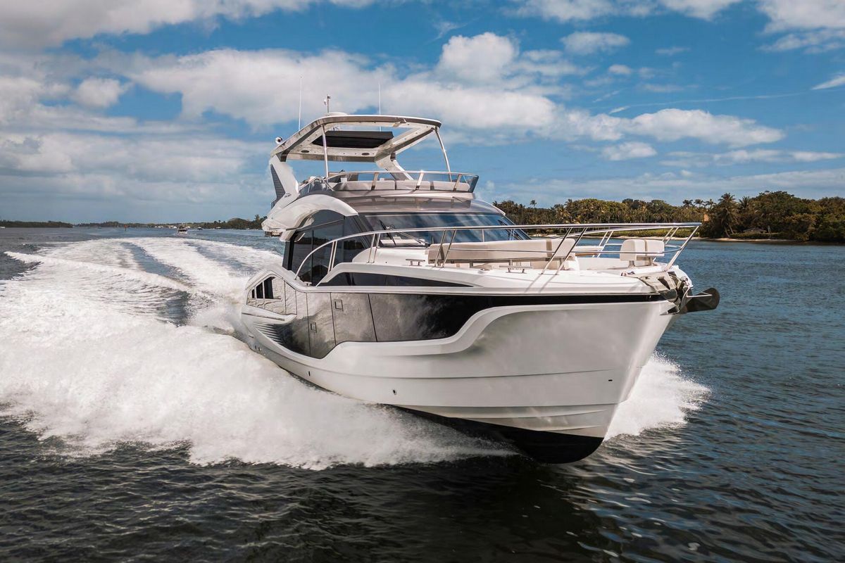 GALEON 520 FLY, a 2027 Galeon 17.2m motor yacht for sale, bow
