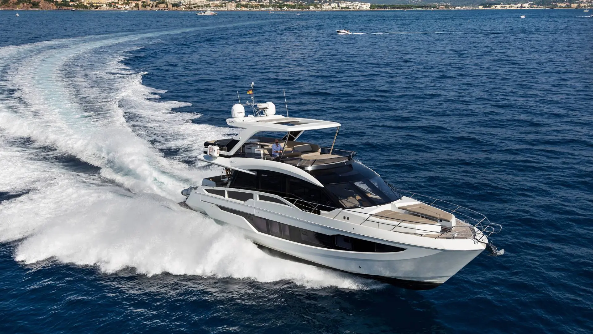 GALEON 640 FLY
