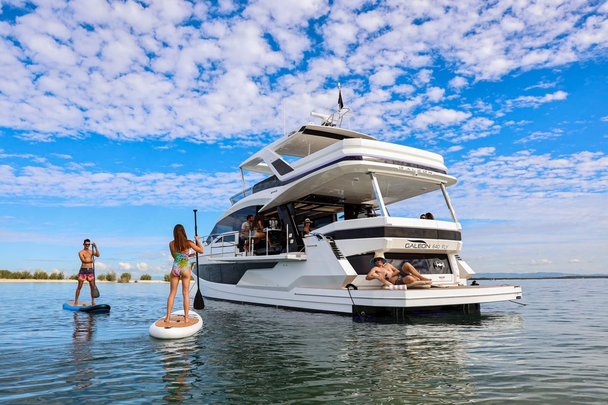 GALEON 640 FLY, a 2027 Galeon 20.8m motor yacht for sale, at anchor