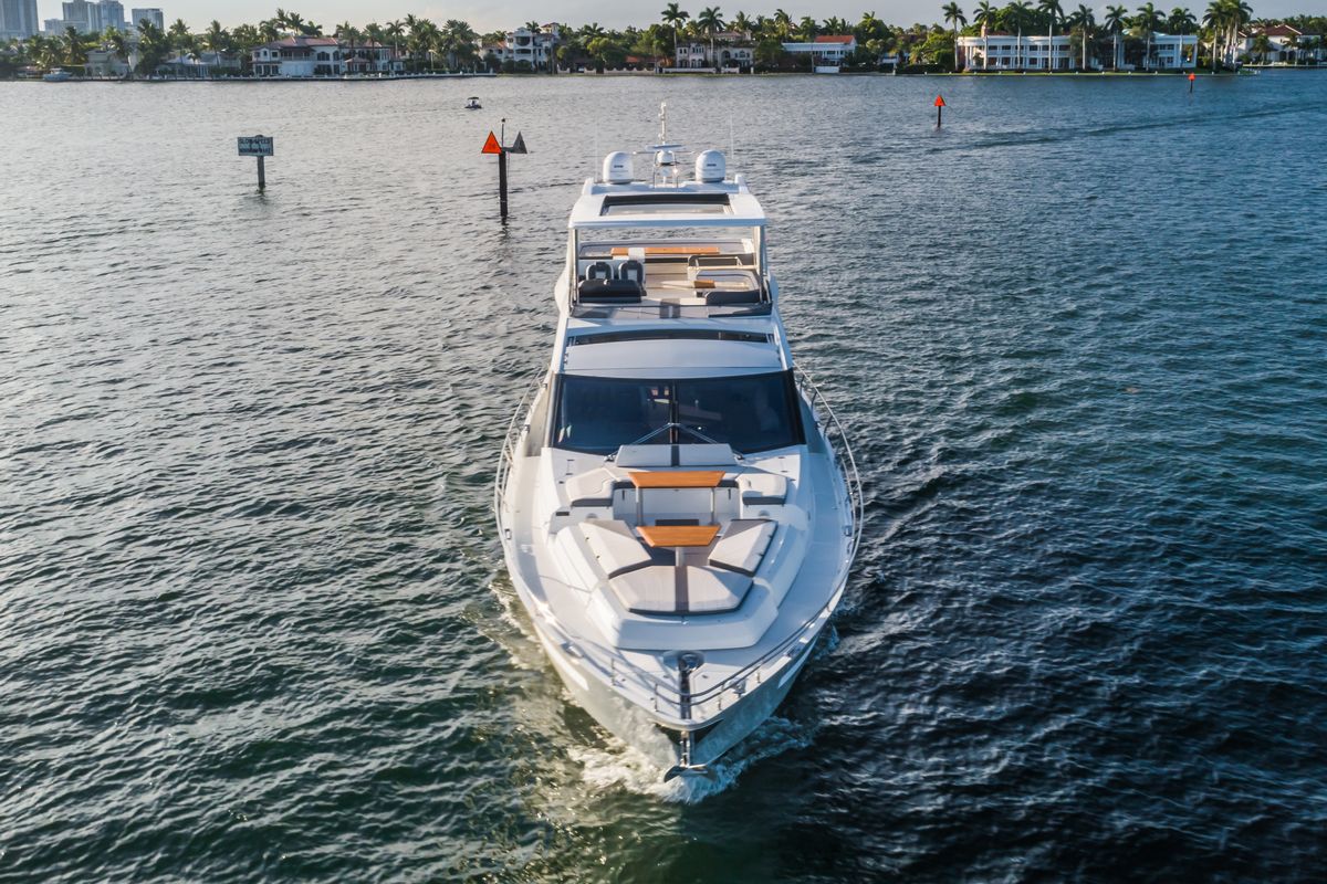 GALEON 680 FLY, a 2020 Galeon 22.2m motor yacht for sale, bow
