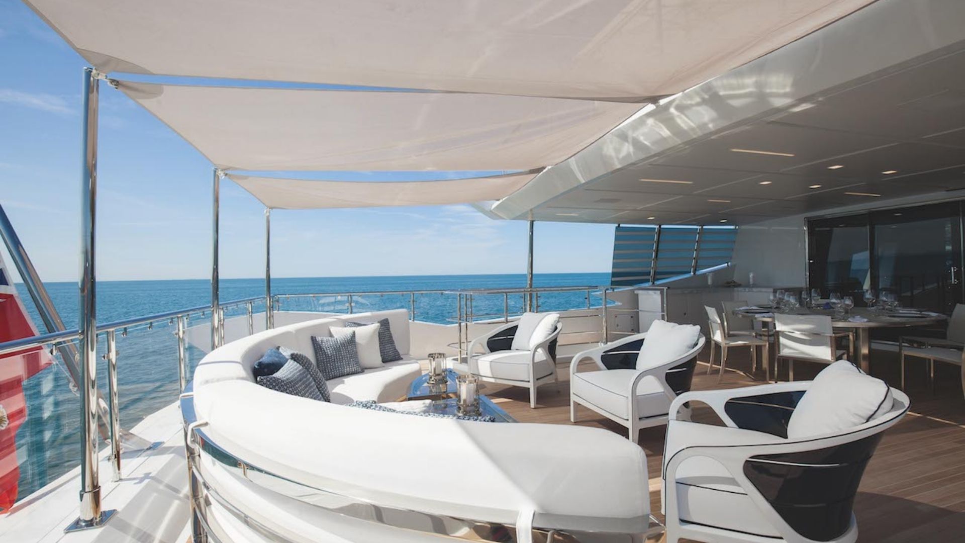 "'H", a 2015 Benetti 42.6m motor yacht for charter, aft deck