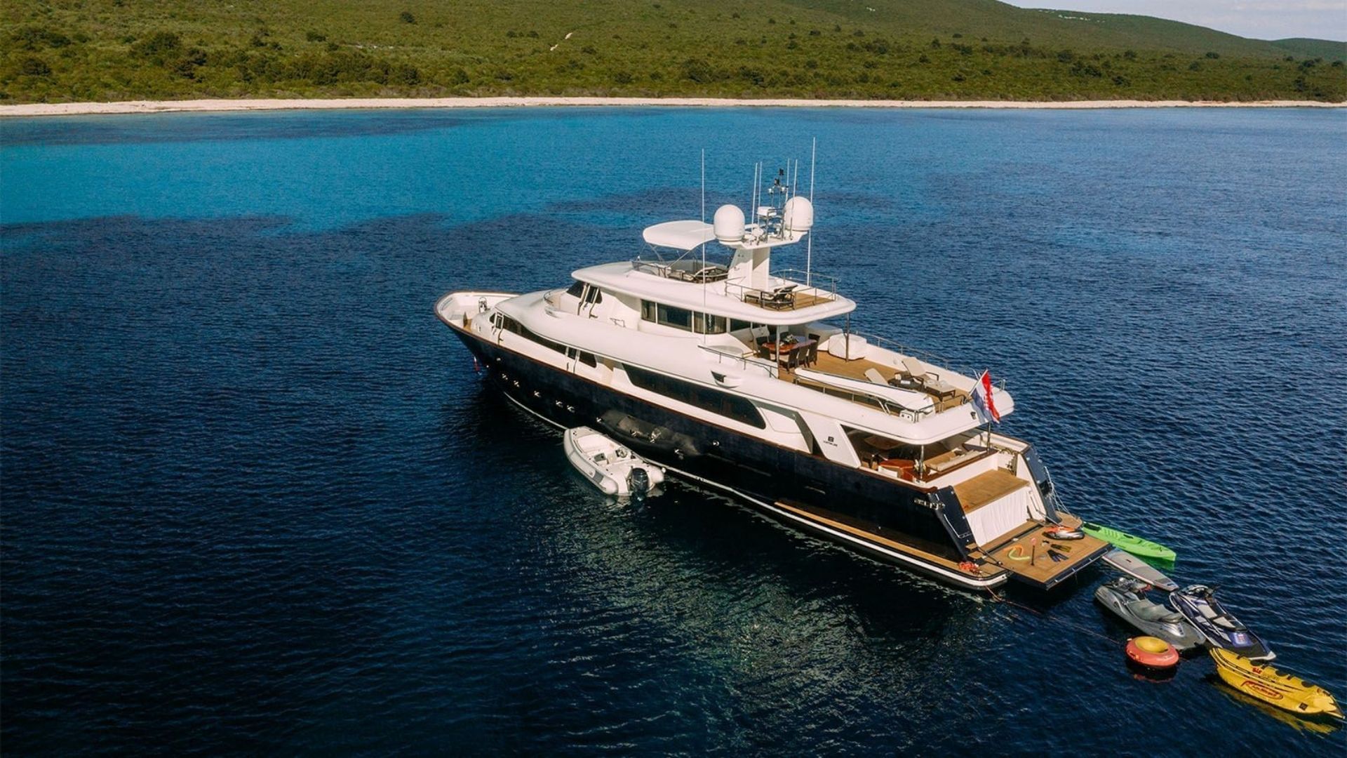 "KLOBUK", a 2005 Ferretti Yachts 30.95m motor yacht for charter, at anchor