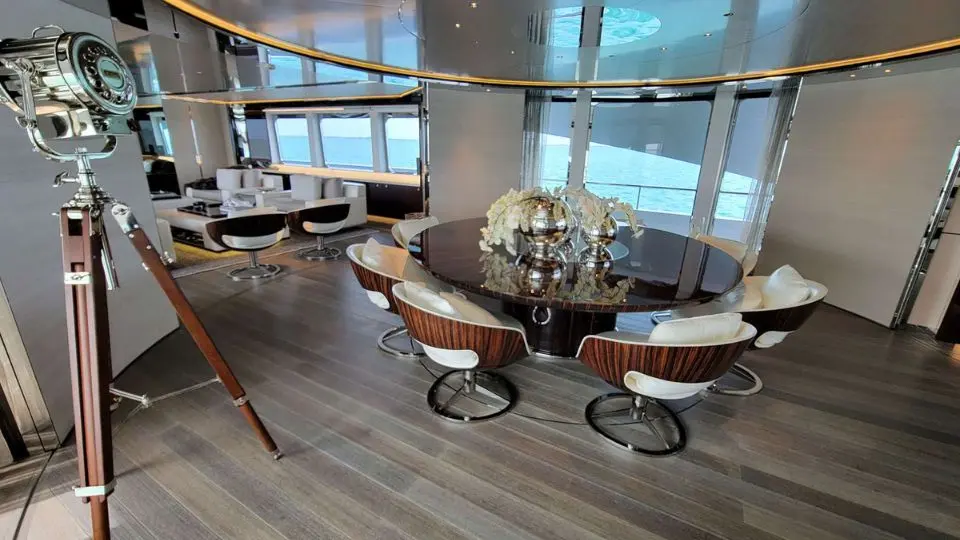 "KNIGHT", a 2011 Heesen Yachts 49.68m motor yacht for charter, skylounge dining