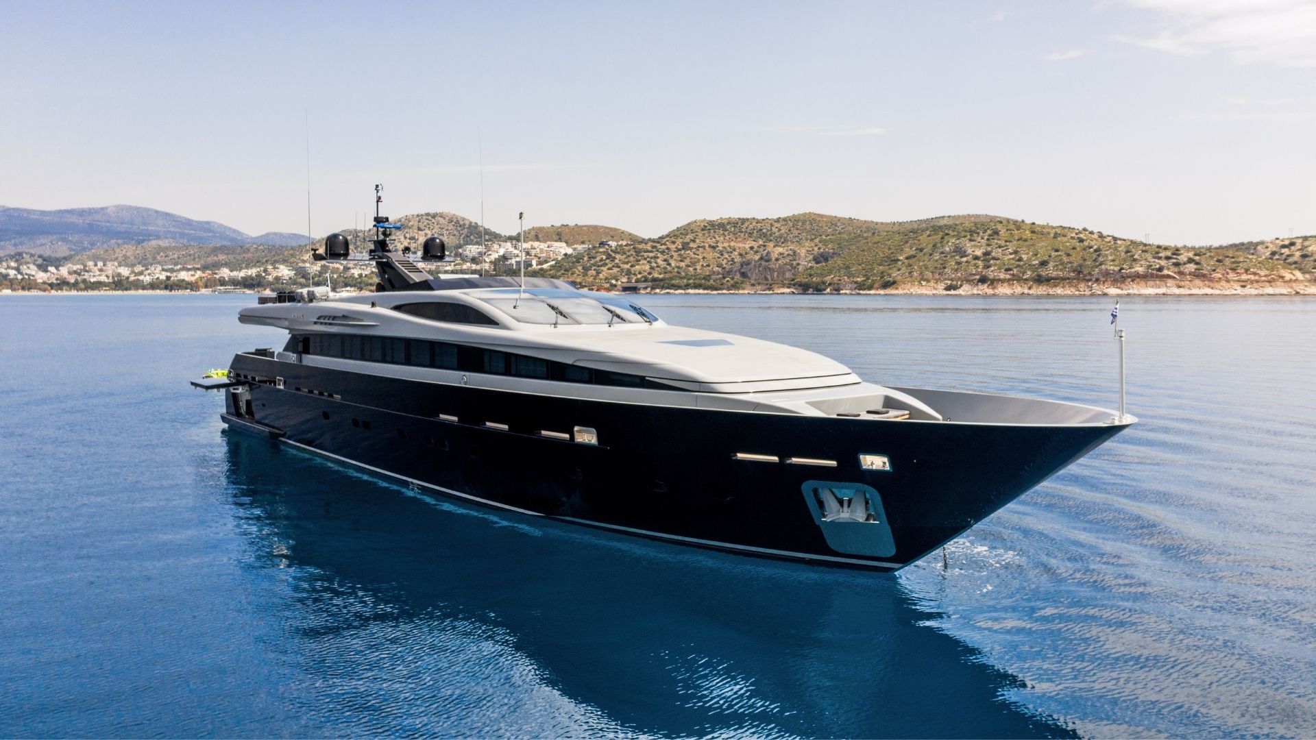 "MADO", a 2009 Admiral Yachts 39.25m motor yacht for charter, bow