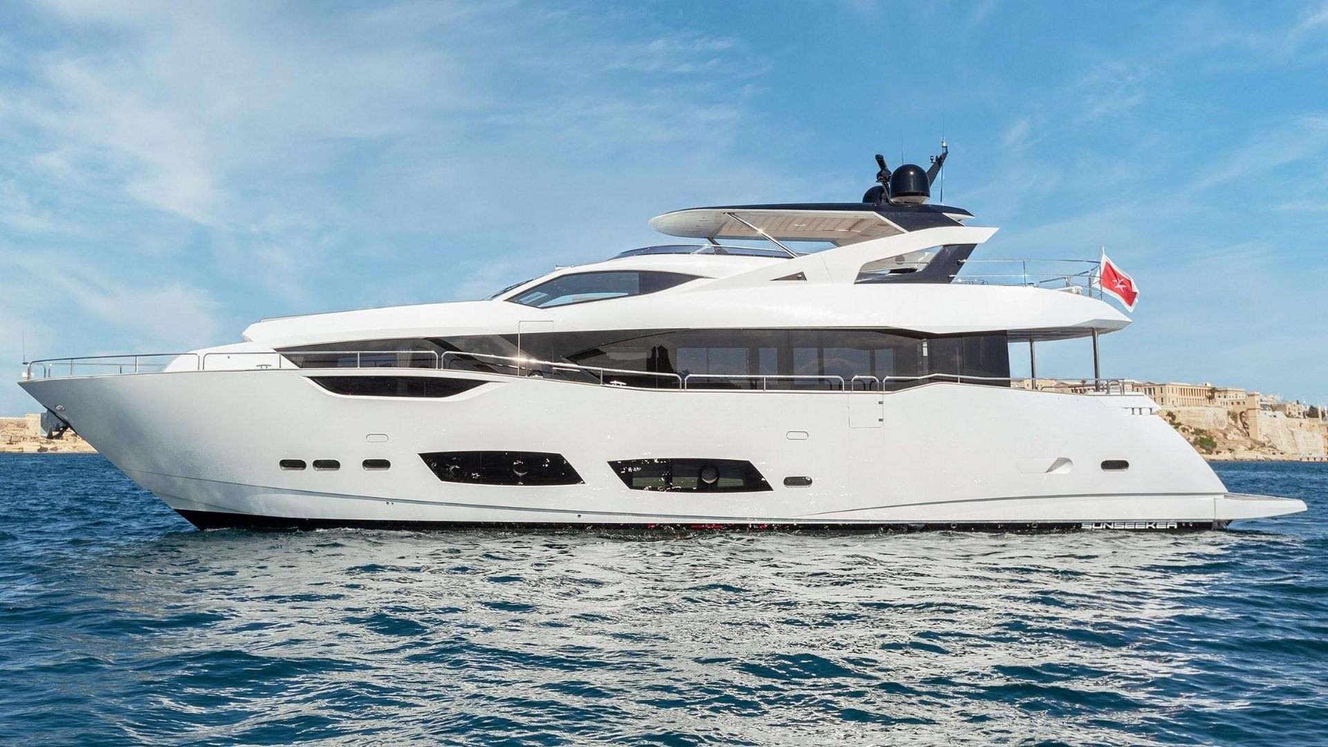"MR. K IRISTON", a 2021 Sunseeker 28.06m motor yacht for charter, profile starboard