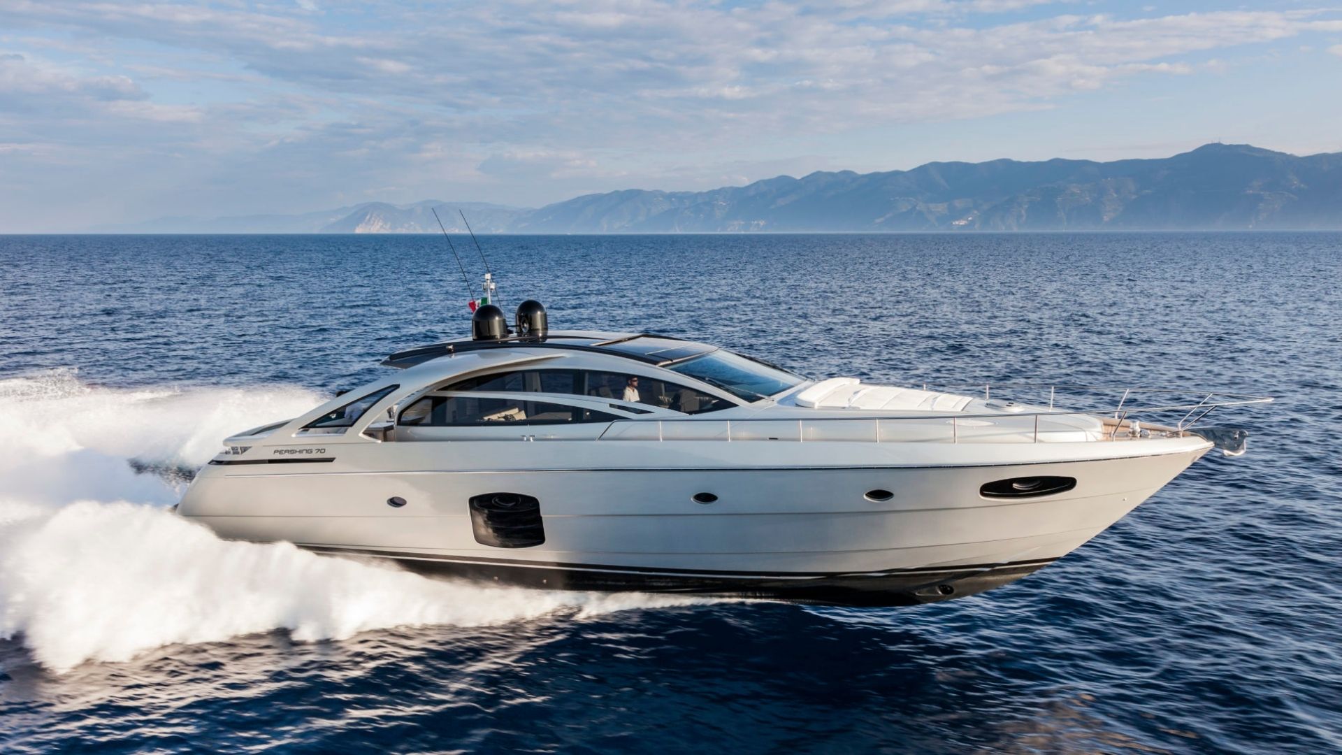 "MX5", a 2016 Pershing Yachts 21.44m motor yacht for charter, running