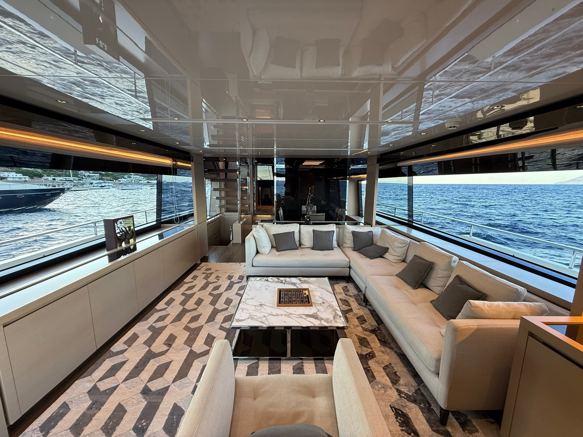 SANLORENZO SL86, a 2018 Sanlorenzo 26.76m motor yacht for sale with Smart Yachts, main salon