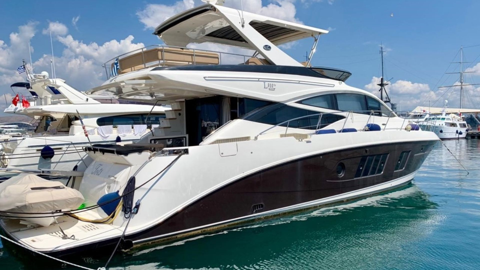 Sea Ray L650 Fly