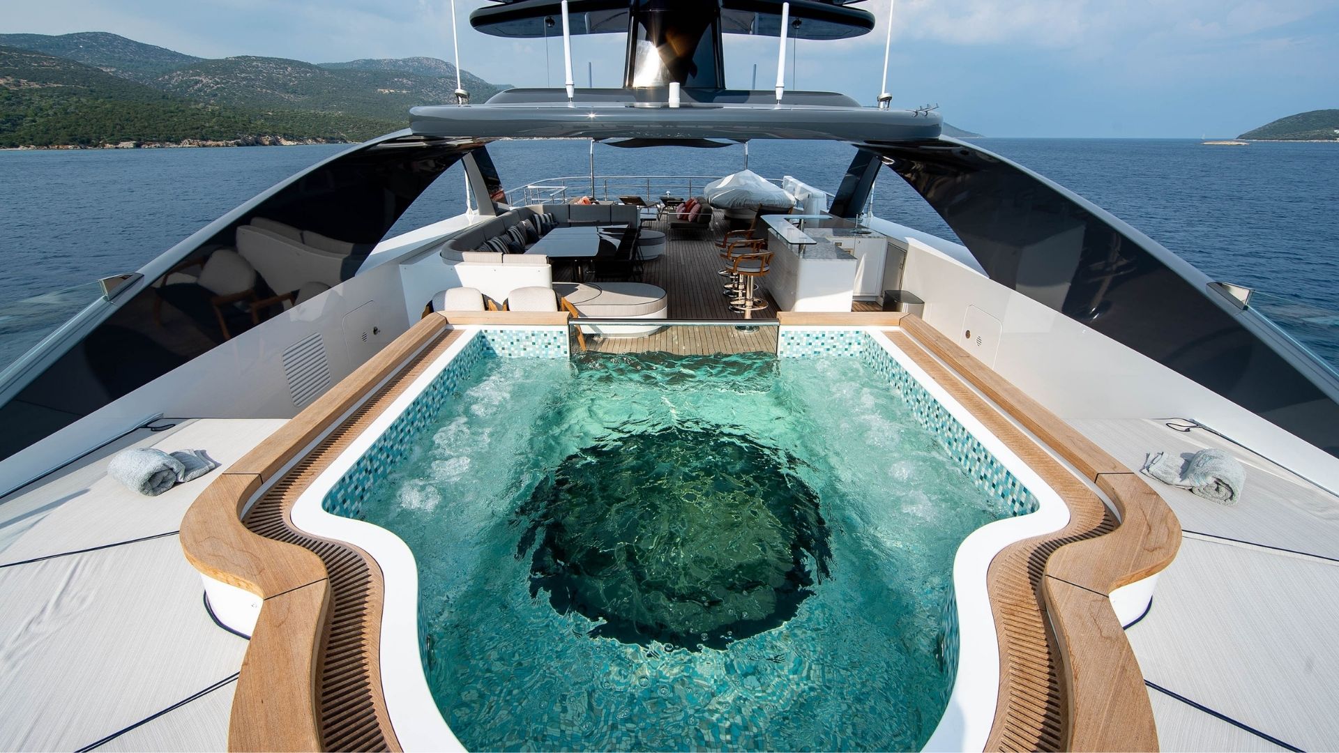 "STARBURST III", a 2017 Bilgin Yachts 47.5m motor yacht for charter, bow jacuzzi