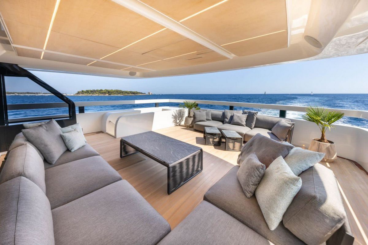 "UILIA", a 2019 EXTRA 28.5m motor yacht for sale, aft deck