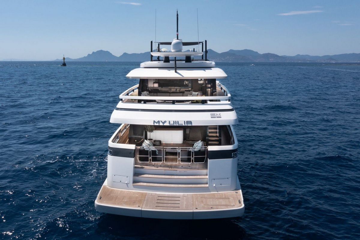 "UILIA", a 2019 EXTRA 28.5m motor yacht for sale, transom