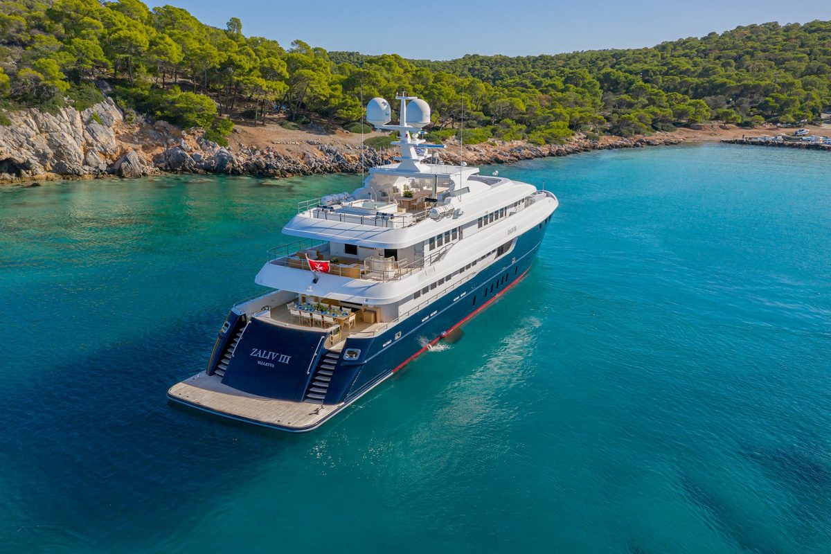 "ZALIV III", a 2011 Mondomarine 49.2m motor yacht for sale, stern